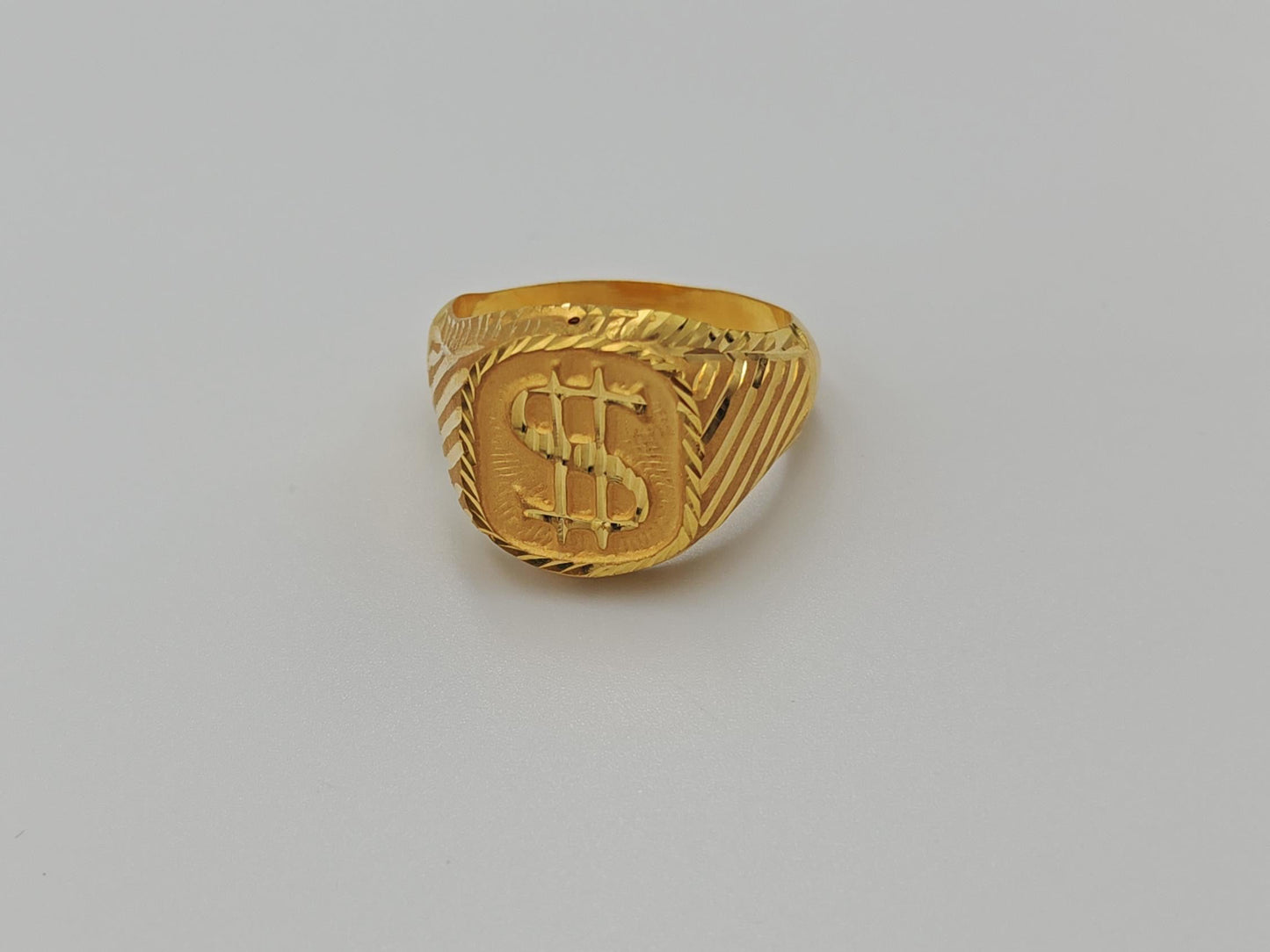 3.0Grams 18Karat Gold Ring