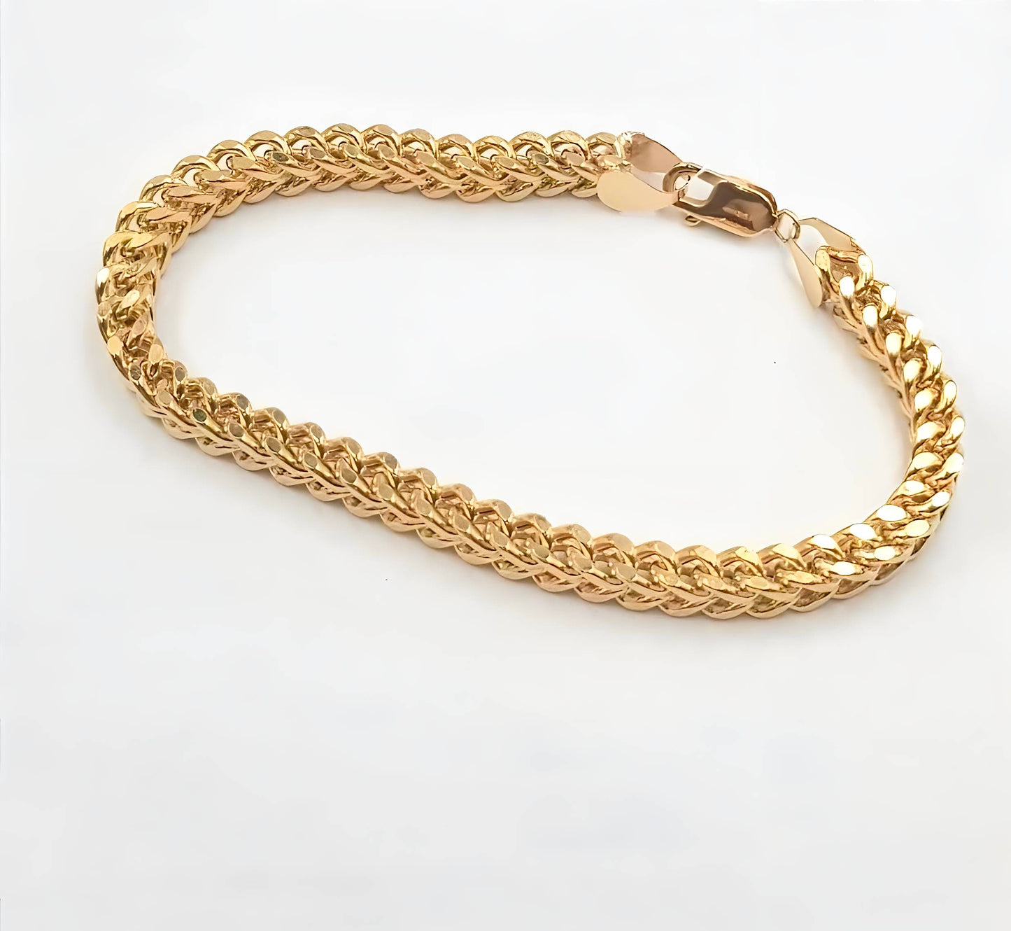 29.3Grams Curb Link 18Karat Gold
Bracelet.