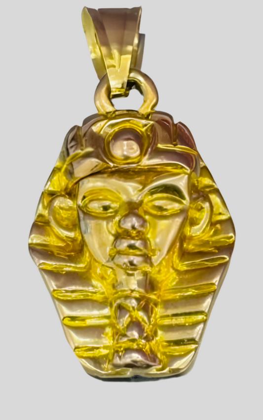 5.6Grams Egyptian Pharaoh 18 Karat Gold Pendant