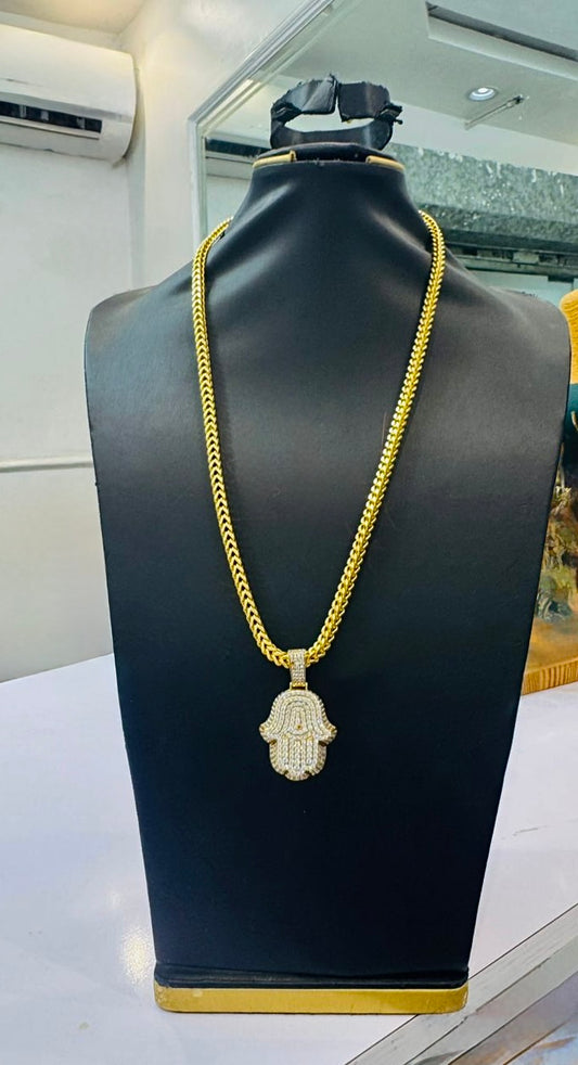 44Grams 18Karat Solid Gold Chain And Pendant