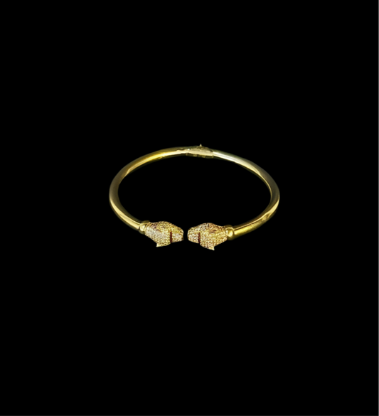 14.4Grams Hinged Bangle Bracelet 18Karat Solid Gold
