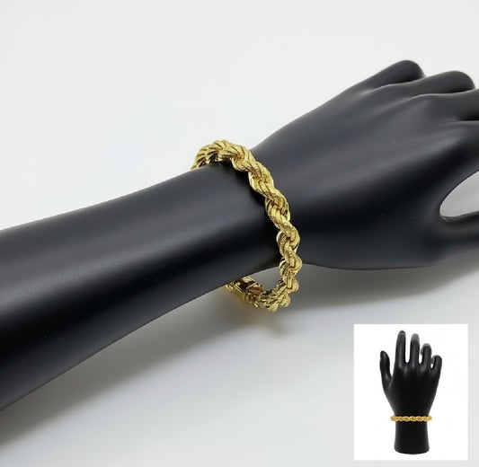 15.6Grams ROPE - 18Karat Solid Gold
Bracelet