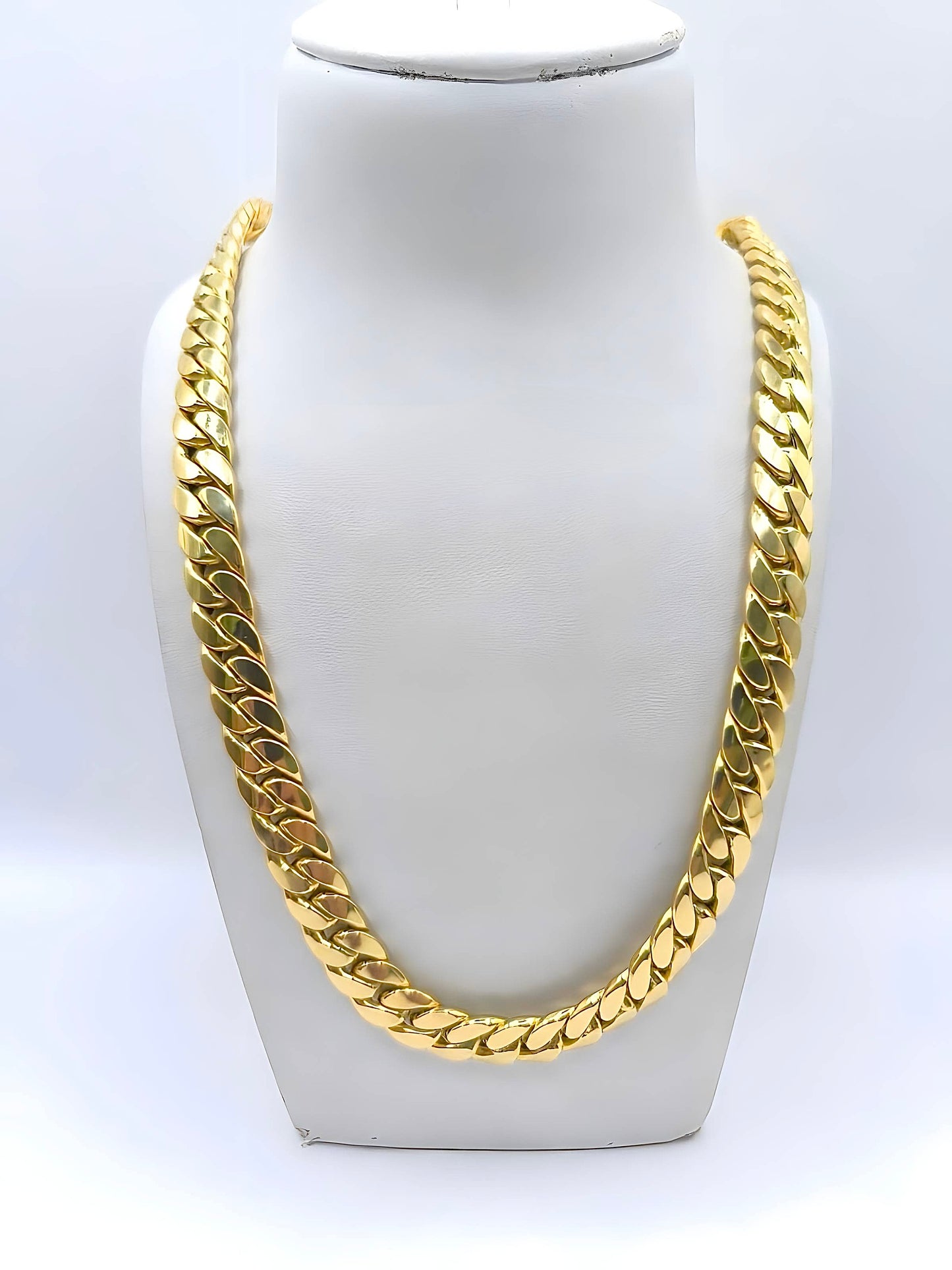 48.9Grams 18Karat Solid Gold
Chain