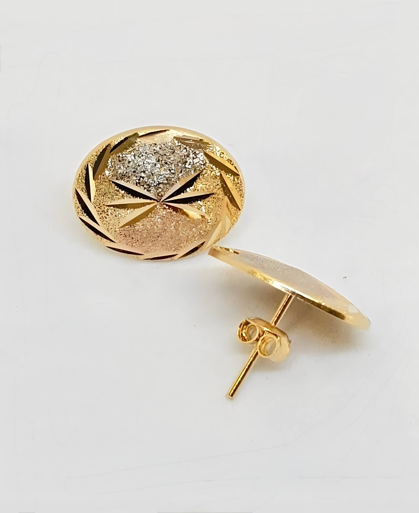 2.3Grams 18Karat Gold Starburst Three-Tone Stud Earrings