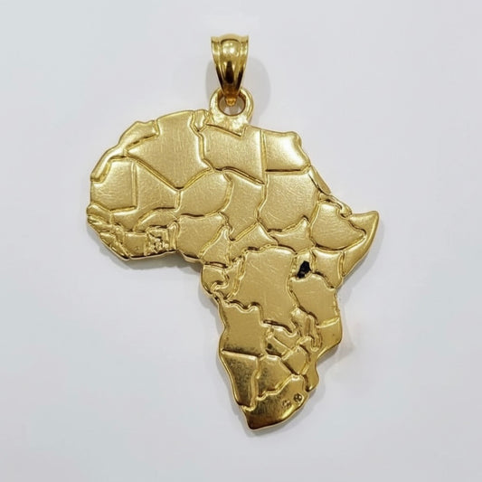 8.3Grams Africa 18 Karat Gold
Pendant