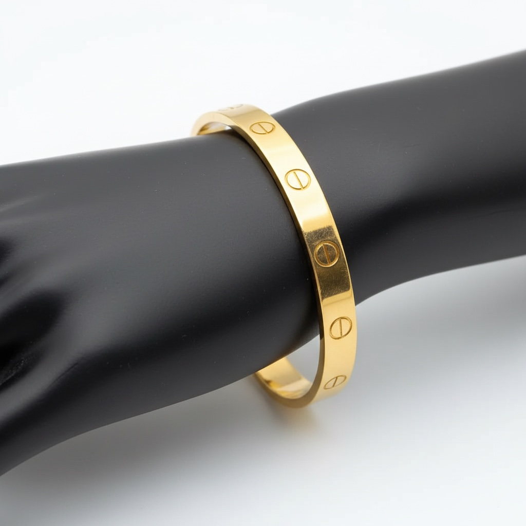7.5Grams Plain Cartier 18Karat Gold Bracelet