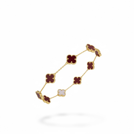 6.9Grams Van Cleef & Arpels Vintage Alhambra bracelet, 5 motifs, in 18Karat
Gold